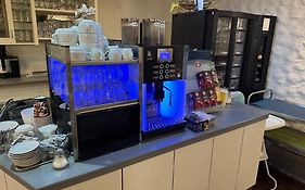 Hotel Hellers Twenty Four I -24h-Check-In-